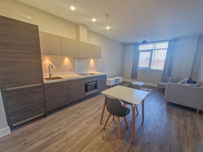 1 Bedroom Flat To Rent In Greenleigh Court, Dawsons Square, Pudsey, West Yorkshire, LS28