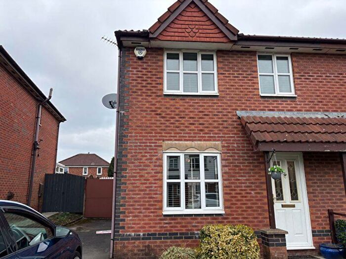 3 Bedroom Detached House To Rent In Leeward Close, Darwen, BB3
