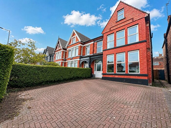 5 Bedroom Semi-Detached House For Sale In Storeton Road, Birkenhead, CH42