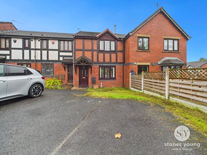 3 Bedroom Terraced House For Sale In Regents View, Blackburn, BB1
