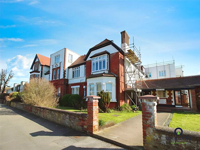 1 Bedroom Flat To Rent In Victoria Drive, Bognor Regis, West Sussex, PO21