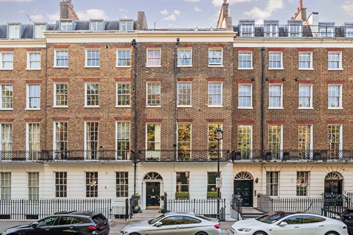 2 Bedroom Flat For Sale In Dorset Square, Marylebone, NW1