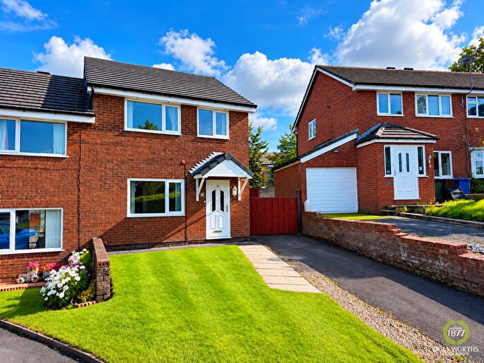 3 Bedroom Semi-Detached House For Sale In Moorhouse Close, Accrington, BB5