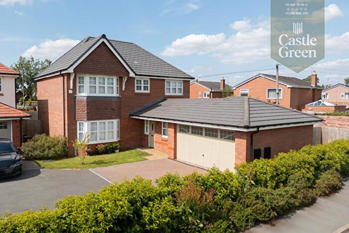 4 Bedroom Detached House For Sale In Orchard Place, Thornton, Liverpool, L23