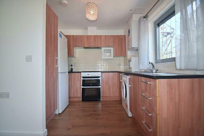 1 Bedroom Flat To Rent In Pemberly Place, Basingstoke, RG24