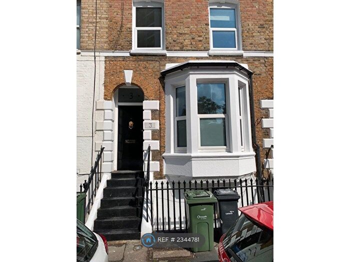 3 Bedroom Terraced House To Rent In Irving Grove, London, SW9