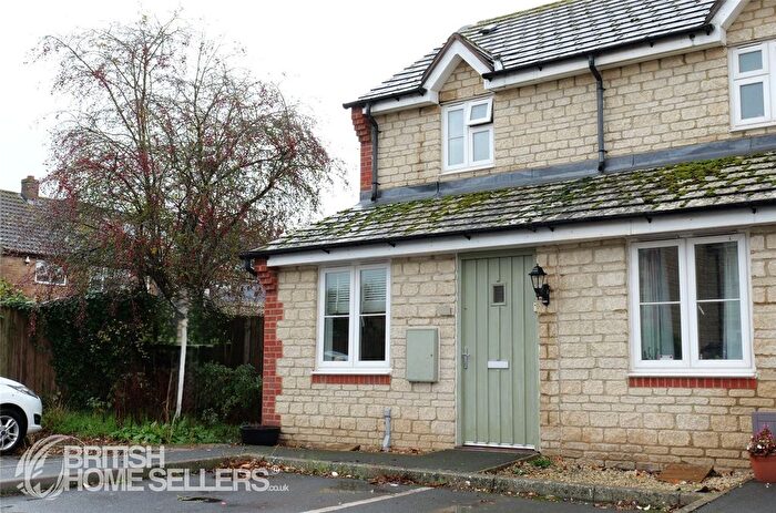 1 Bedroom End Terrace House For Sale In Fawkner Way, Stanford In The Vale, Faringdon, Oxfordshire, SN7