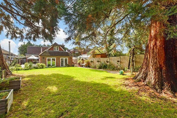 5 Bedroom Detached House For Sale In Parsonage Road, Horsham, West Sussex, RH12