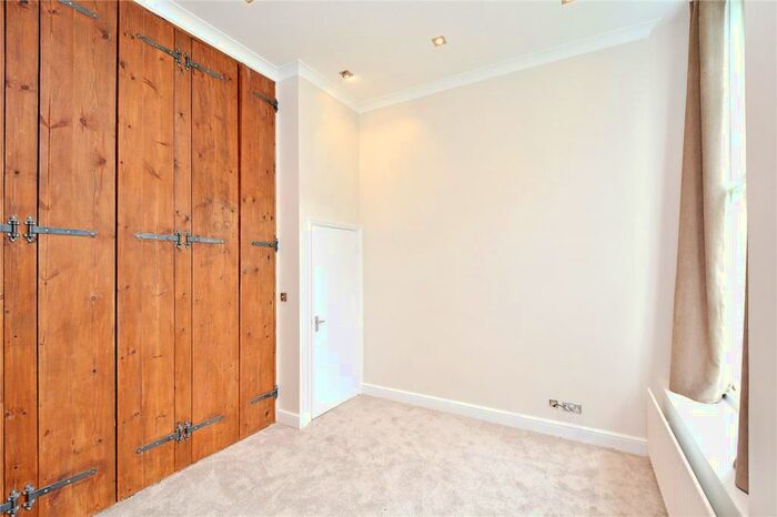 2 Bedroom Flat To Rent In Robertson House, Royal Herbert Pavilions, Gilbert Close, London, SE18