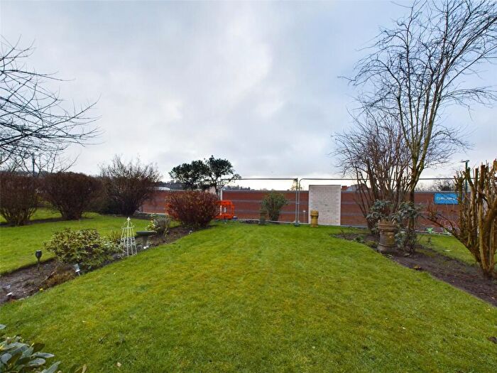1 Bedroom Bungalow For Sale In Birch Walk, The Firs, Elmswood Gardens, Sherwood, Nottingham, NG5