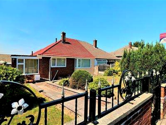 2 Bedroom Semi-Detached Bungalow To Rent In Cumbrian Walk, Pogmoor, Barnsley, S75