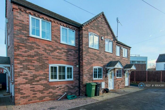 2 Bedroom Terraced House To Rent In Little John Street, Brierley Hill, DY5