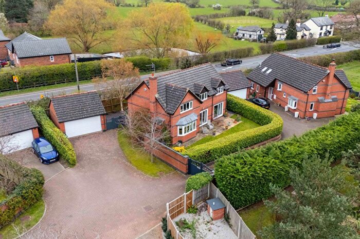 4 Bedroom Detached House For Sale In The Laurels, Milton Green, CH3