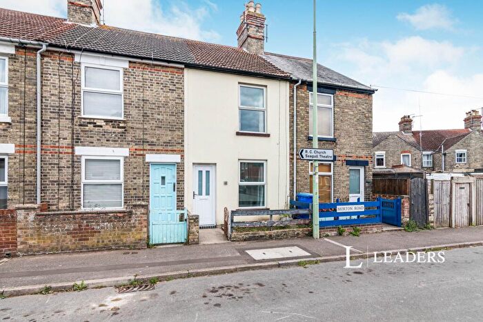2 Bedroom Terraced House To Rent In Morton Road, Loweestoft, NR33