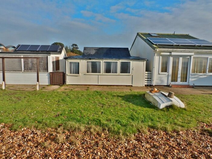 1 Bedroom Chalet For Sale In Meon Road, Fareham, PO14
