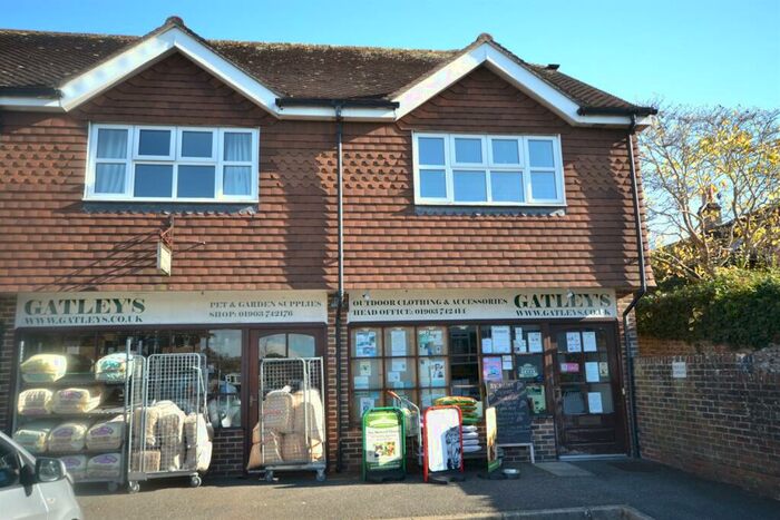 1 Bedroom Flat To Rent In Storrington, West Sussex, RH20