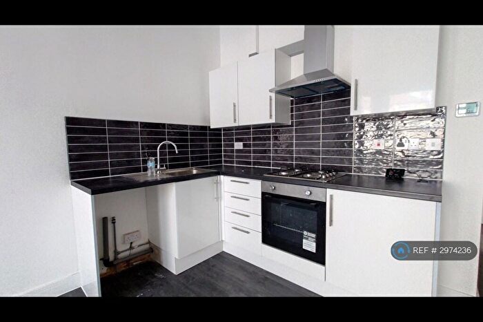 1 Bedroom Flat To Rent In Wellwood Road, Ilford, IG3