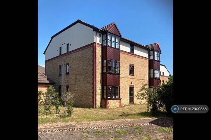 Studio To Rent In Foxglove Way, Wallington, SM6