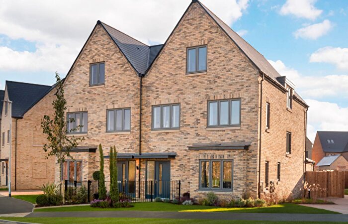 4 Bedroom Semi-Detached House For Sale In Cambridge Road, Wintringham, St Neots, PE19