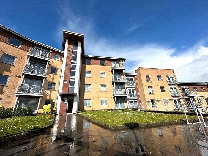 1 Bedroom Apartment For Sale In Kelvin Gate, Bracknell, Berkshire, RG12