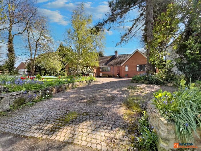 5 Bedroom Detached Bungalow For Sale In Main Street, Orton-on-the-Hill, CV9