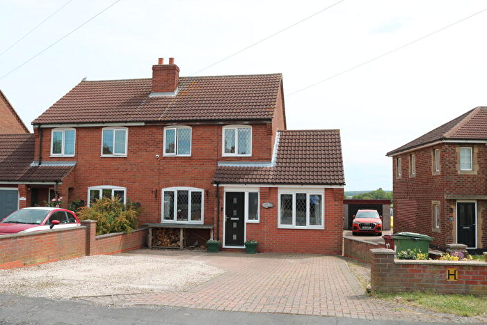 4 Bedroom Semi-Detached House For Sale In , Epworth Road, Owston Ferry, North Lincolnshire, DN9