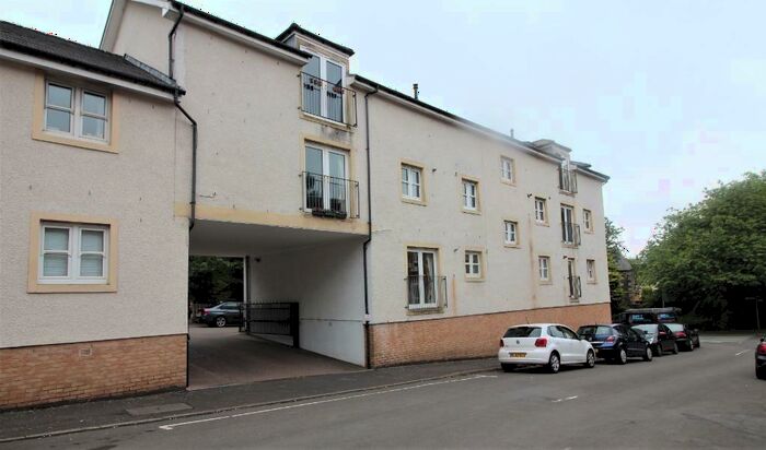 1 Bedroom Flat To Rent In Gillburn Road, Kilmacolm, PA13
