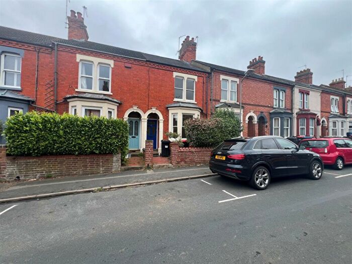 3 Bedroom Terraced House To Rent In Windsor Street, Wolverton, Milton Keynes, MK12