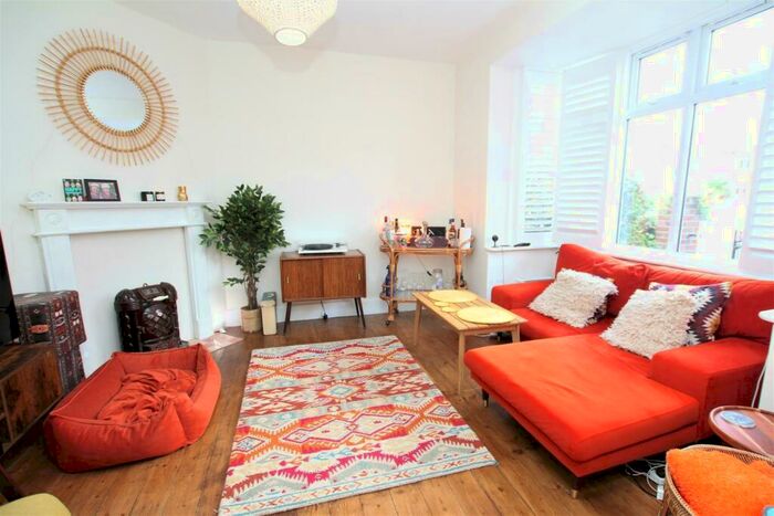 3 Bedroom House To Rent In Sandown Road, Brighton, BN2