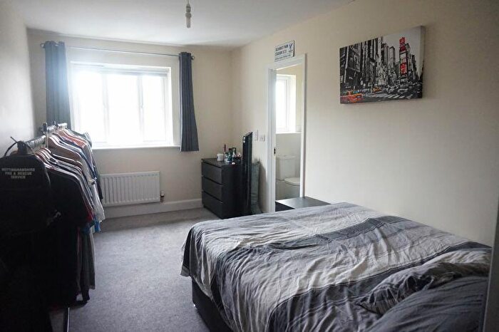 2 Bedroom Flat For Sale In Freya Road, Ollerton, NG22