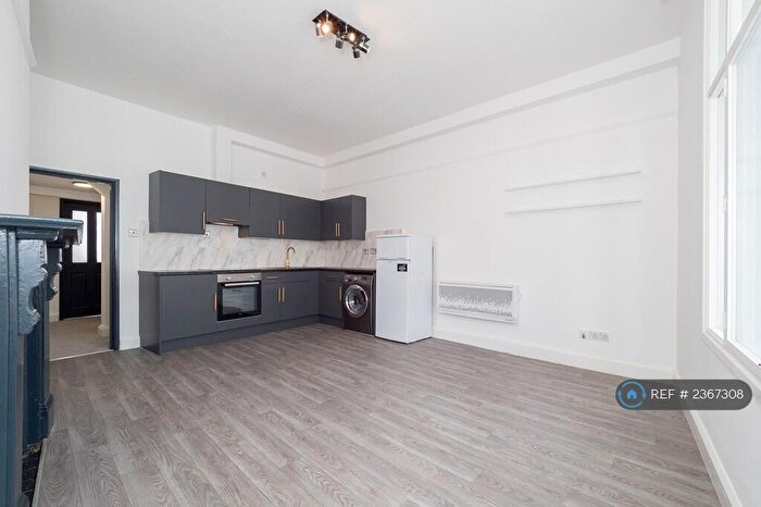 1 Bedroom Flat To Rent In North Street, Rugby, CV21