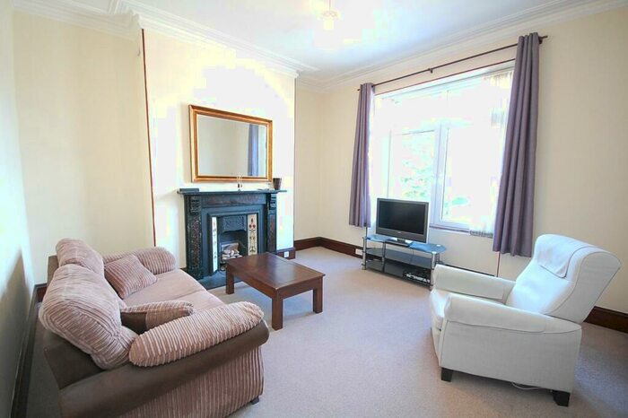 2 Bedroom Flat To Rent In Great Northern Road, Aberdeen, AB24