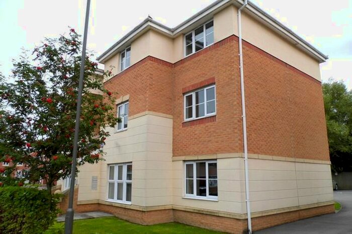 2 Bedroom Flat To Rent In Lincoln Way, North Wingfield, S42