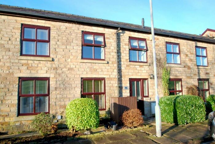2 Bedroom Terraced House To Rent In Mount Pleasant, Nangreaves, Bury, BL9
