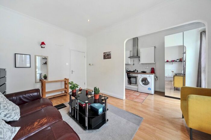 2 Bedroom Terraced House To Rent In York Street, Marylebone, W1H