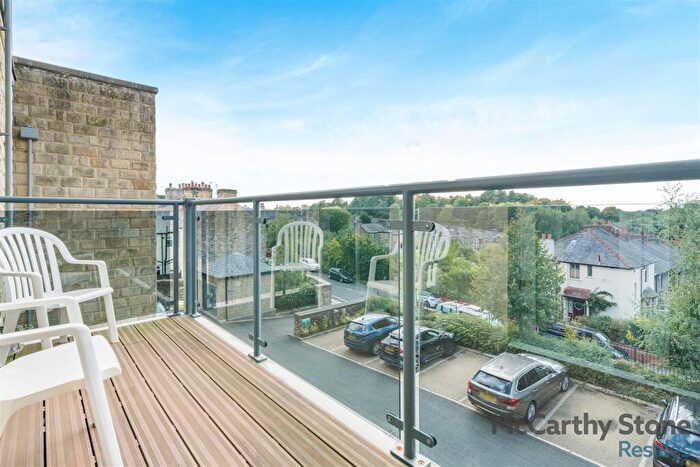 2 Bedroom Apartment For Sale In Greaves Road, Lancaster, LA1