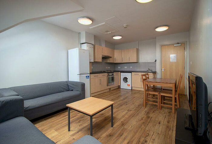 4 Bedroom Flat To Rent In D, Mansfield Road, Nottingham, NG1