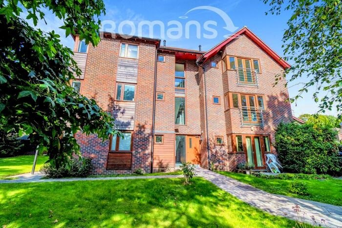 2 Bedroom Apartment To Rent In Kings Worthy, Winchester, SO23