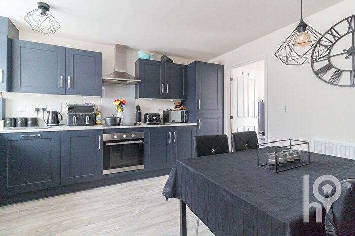 3 Bedroom End Of Terrace House For Sale In Belgrave Avenue, Halfway, ME12
