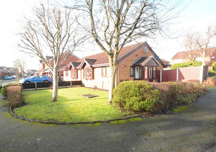 2 Bedroom Bungalow For Sale In The Shires, Droylsden, M43