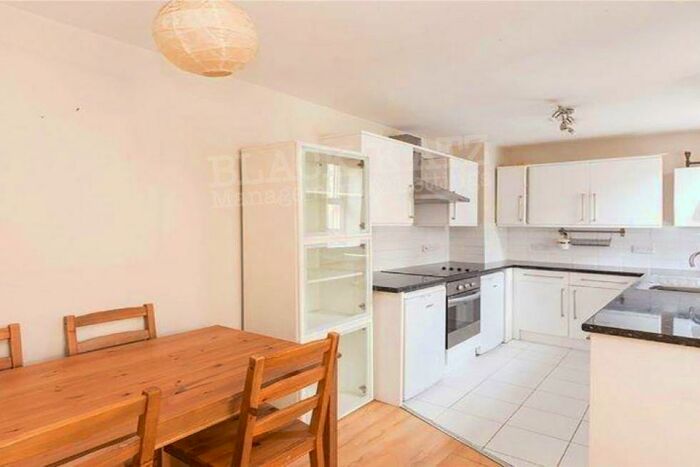 1 Bedroom Flat To Rent In Boston Place, NW1