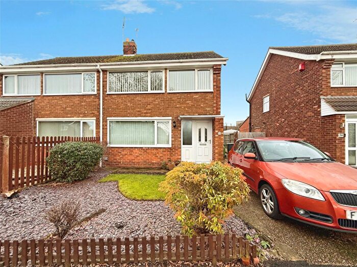 3 Bedroom Semi Detached House For Sale In Wallis Avenue, Lincoln, Lincolnshire, LN6