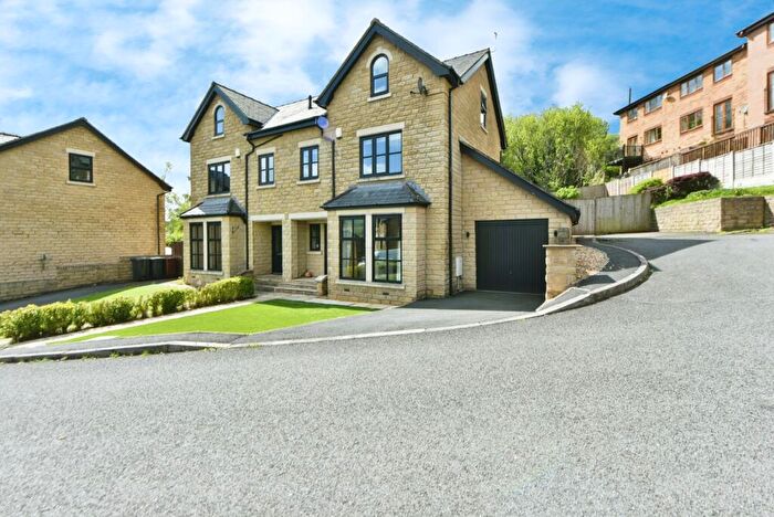 5 Bedroom Semi-Detached House For Sale In Springbank Gardens, New Mills, High Peak, Derbyshire, SK22