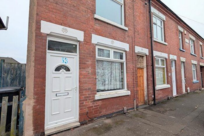 4 Bedroom Property To Rent In Surrey Street, Leicester, LE4