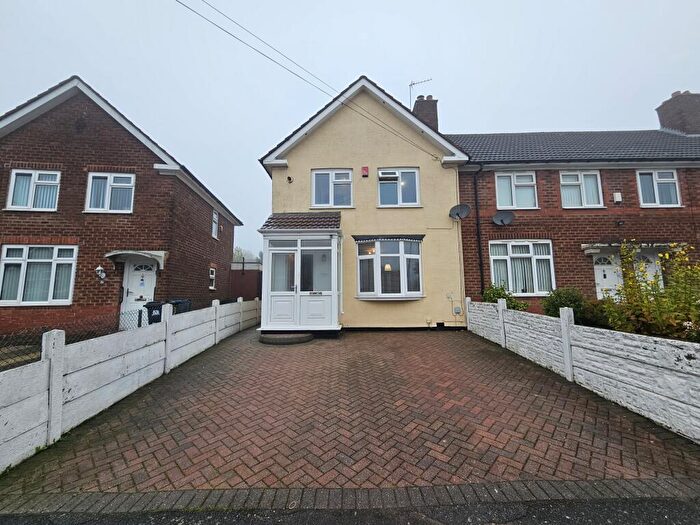 3 Bedroom House To Rent In Brompton Road, Birmingham, B44