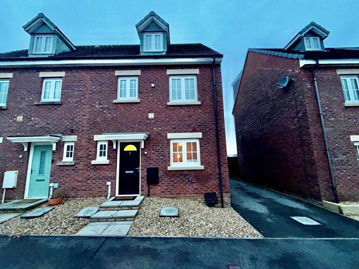 4 Bedroom Semi Detached House For Sale In Lonydd Glas, Llanharan, Pontyclun, CF72