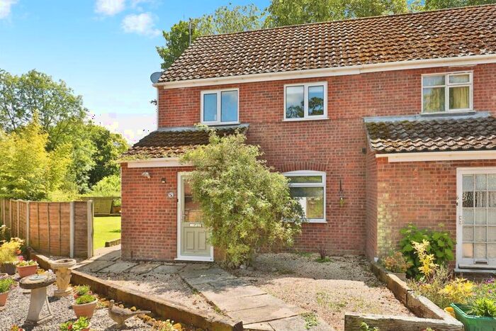 3 Bedroom End Of Terrace House For Sale In Wensum Court, Great Ryburgh, Fakenham, NR21