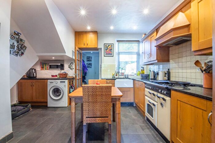 4 Bedroom Terraced House For Sale In Gowan Terrace, Staveley, LA8