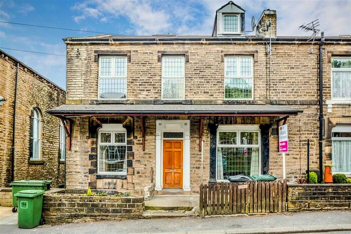 3 Bedroom End Of Terrace House To Rent In Longwood Gate, Longwood, Huddersfield, HD3