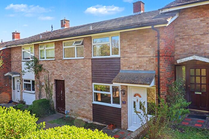 3 Bedroom Terraced House For Sale In Telford Avenue, Stevenage, Hertfordshire, SG2